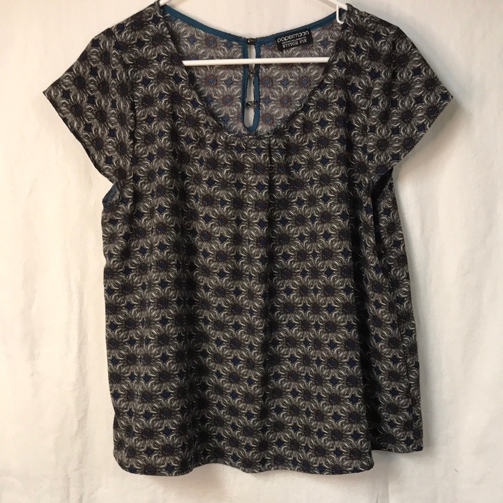 PAPER Moon Women’s Tunic Top XLP Navy White Short Sleeves 3 Button Back Closure